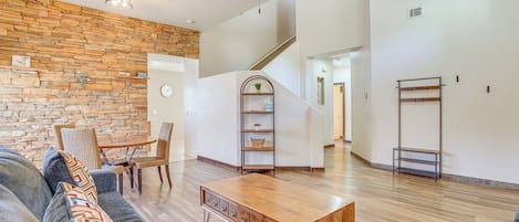 Nhà (3 Bedrooms) | Nội thất