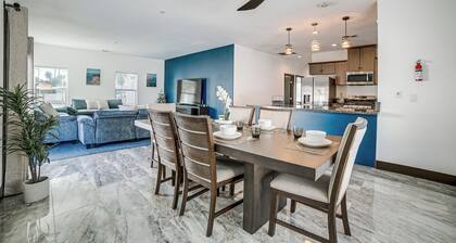 Fully Updated! Prime Riverside Spot Near Dtwn