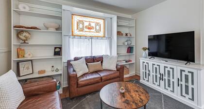 Walk to Everything! Historic Billings Home w/ Deck