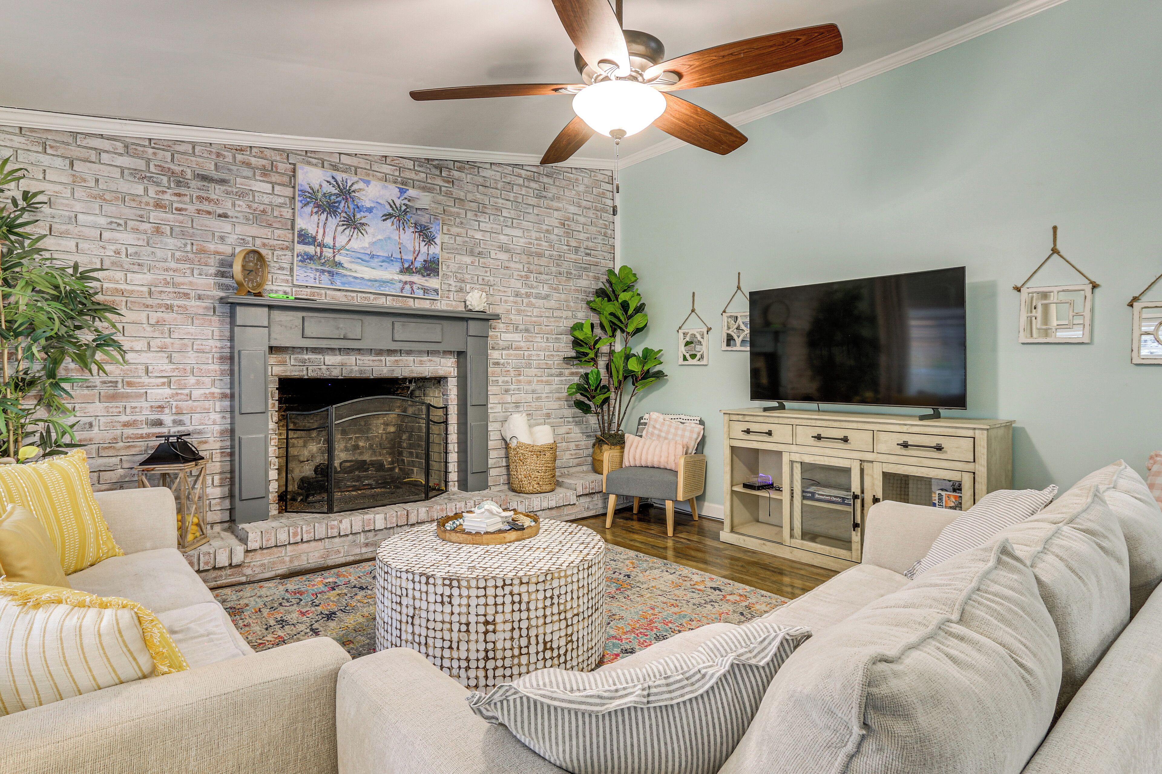 House (3 Bedrooms) | Front of property