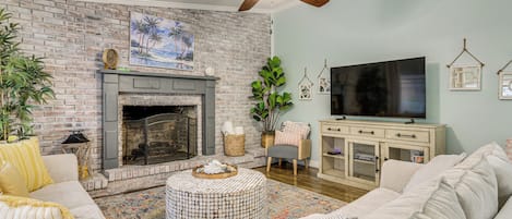 House (3 Bedrooms) | Front of property