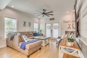 Villa (2 Bedrooms) | Interior - Family Friendly & Resort Perks! Perdido Key Condo (Pensacola)