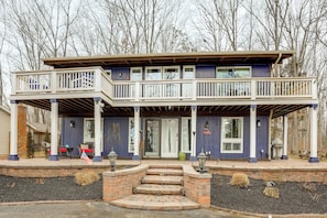 House (3 Bedrooms) | Front of property - Family Home w/ Lake of the Woods Community Perks! (Locust Grove)