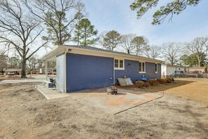 Interior - Fully Renovated! Goldsboro Gem w/ Yard & Porch (Goldsboro)