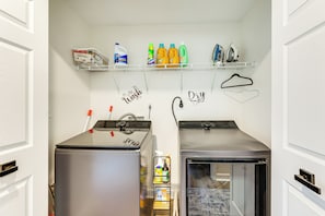 Interior - Fully Renovated! Goldsboro Gem w/ Yard & Porch (Goldsboro)