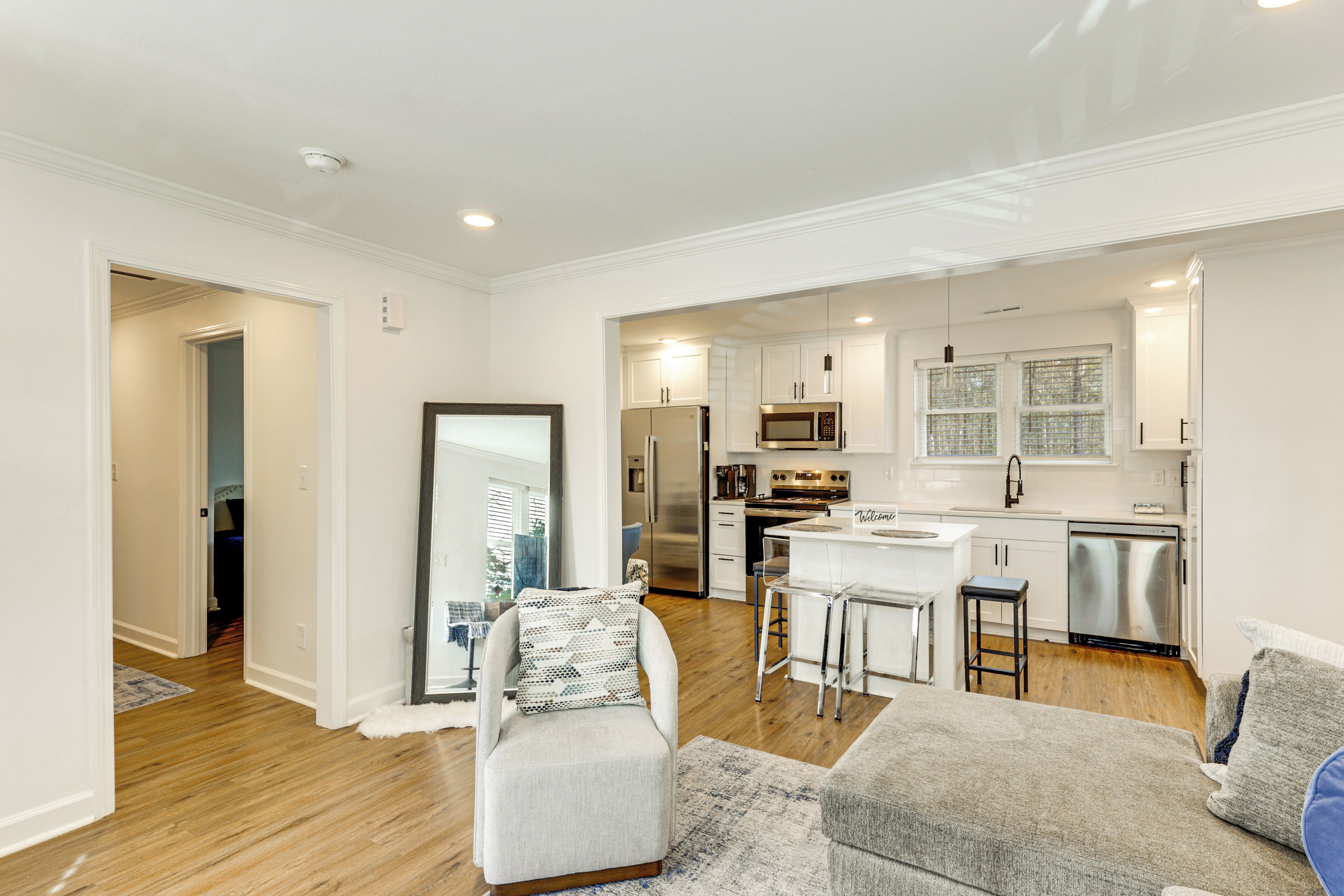 المنشأة من الداخل