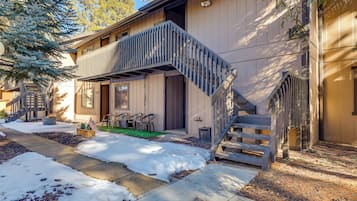 Apartment (1 Bedroom) | Interior