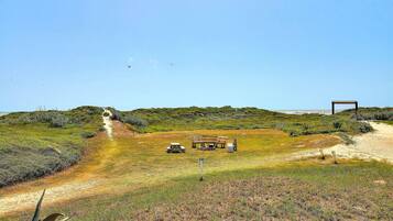 Condo, 1 Bedroom | Property grounds