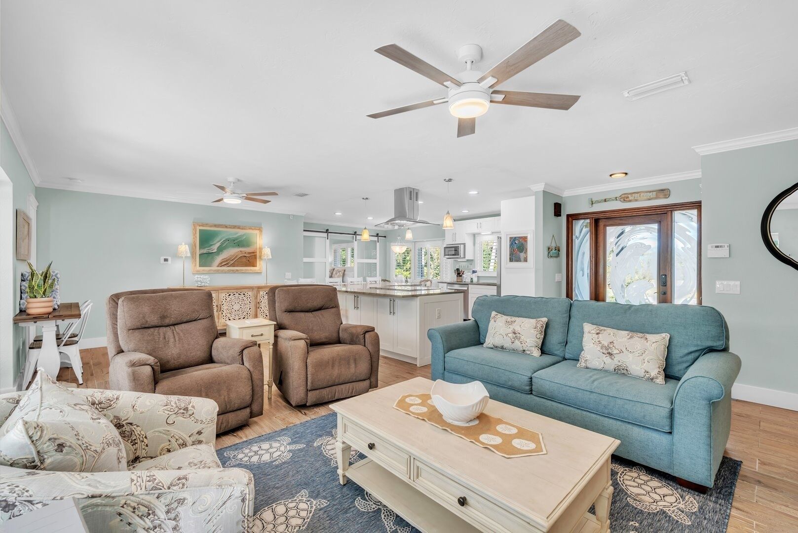 House, 3 Bedrooms | Living area