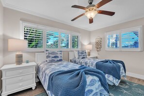 House, 3 Bedrooms | 3 bedrooms, laptop workspace, iron/ironing board - Palms By The Bay 3 Bedroom Home (Holmes Beach)