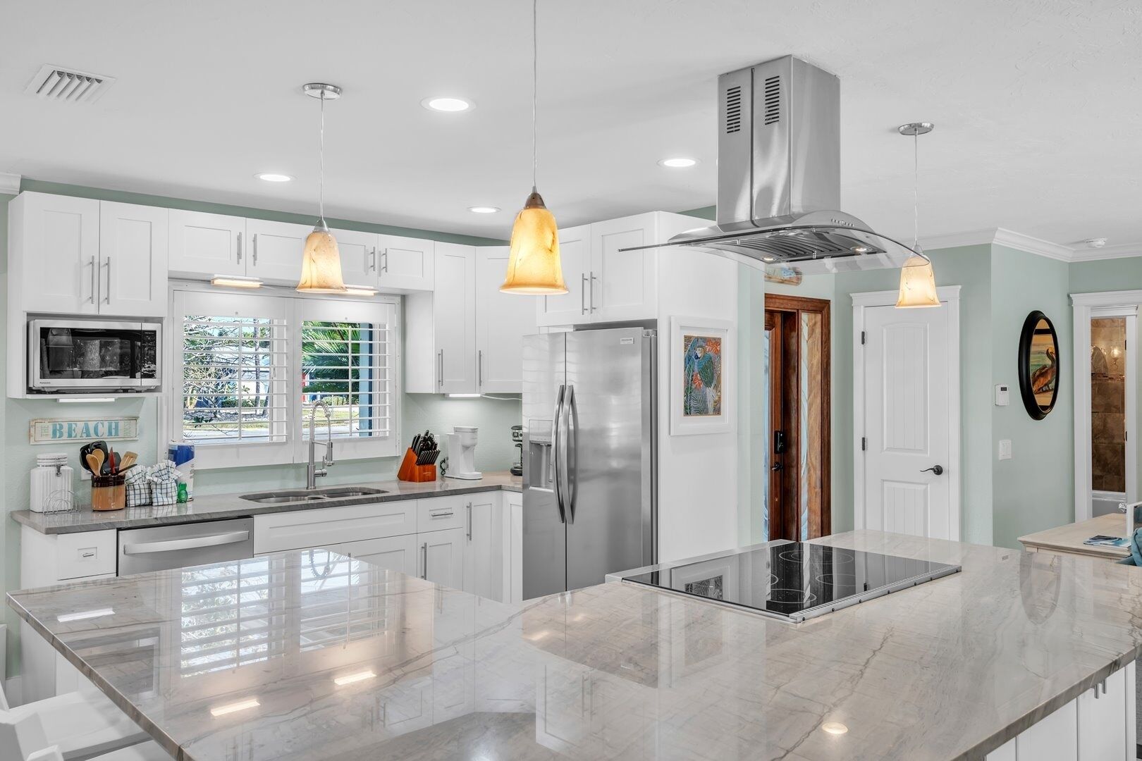 House, 3 Bedrooms | Private kitchen | Fridge, oven, coffee/tea maker, toaster