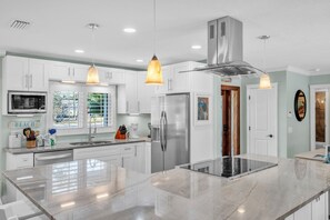 Ferienhaus, 3 Schlafzimmer | Eigene Küche | Kühlschrank, Ofen, Wasserkocher mit Kaffee-/Teezubehör, Toaster