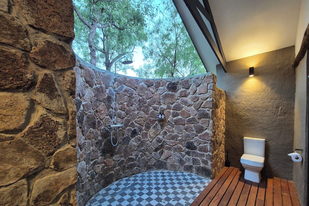 Deluxe-Chalet, Seeblick | Badezimmer