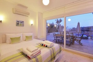 3 bedrooms, WiFi, bed sheets - Elmas Apartment is a spacious and well-presented 3-bedroom (Kaş / Antalya)