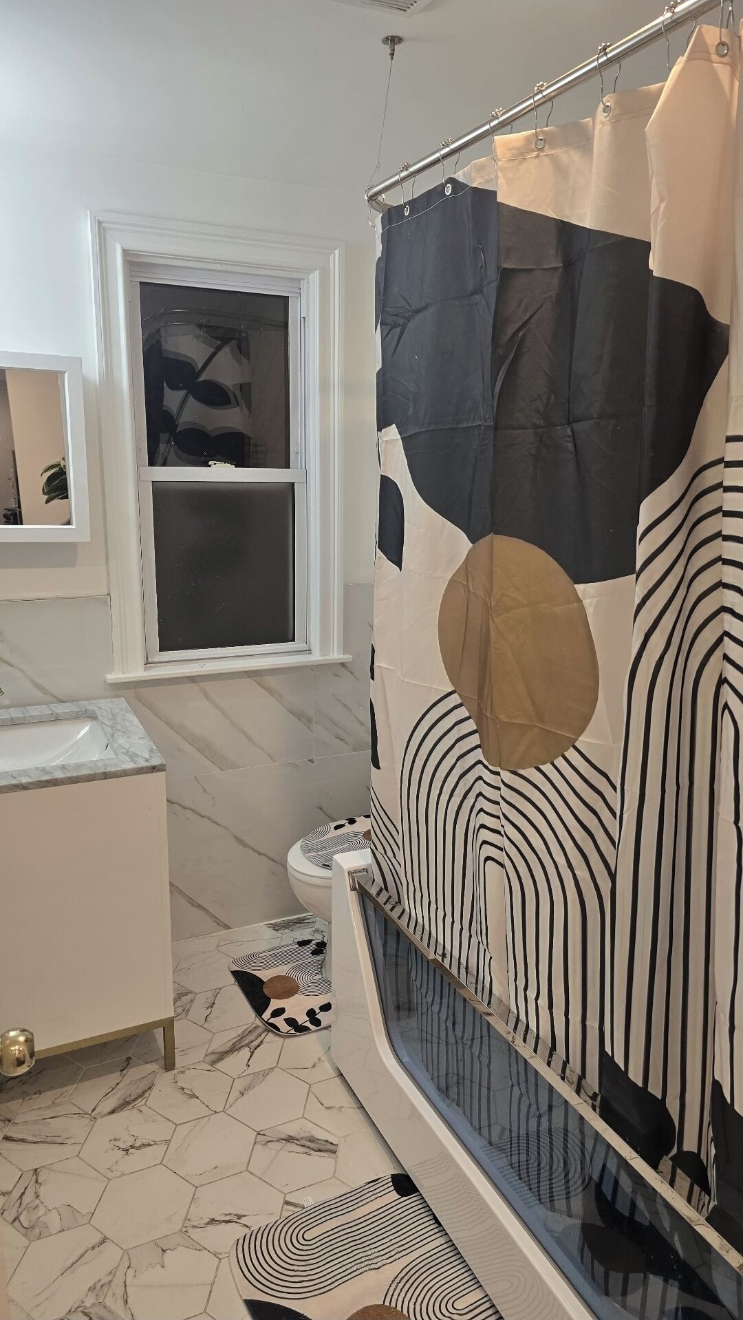 Boblebad, hårføner, håndklær og såpe