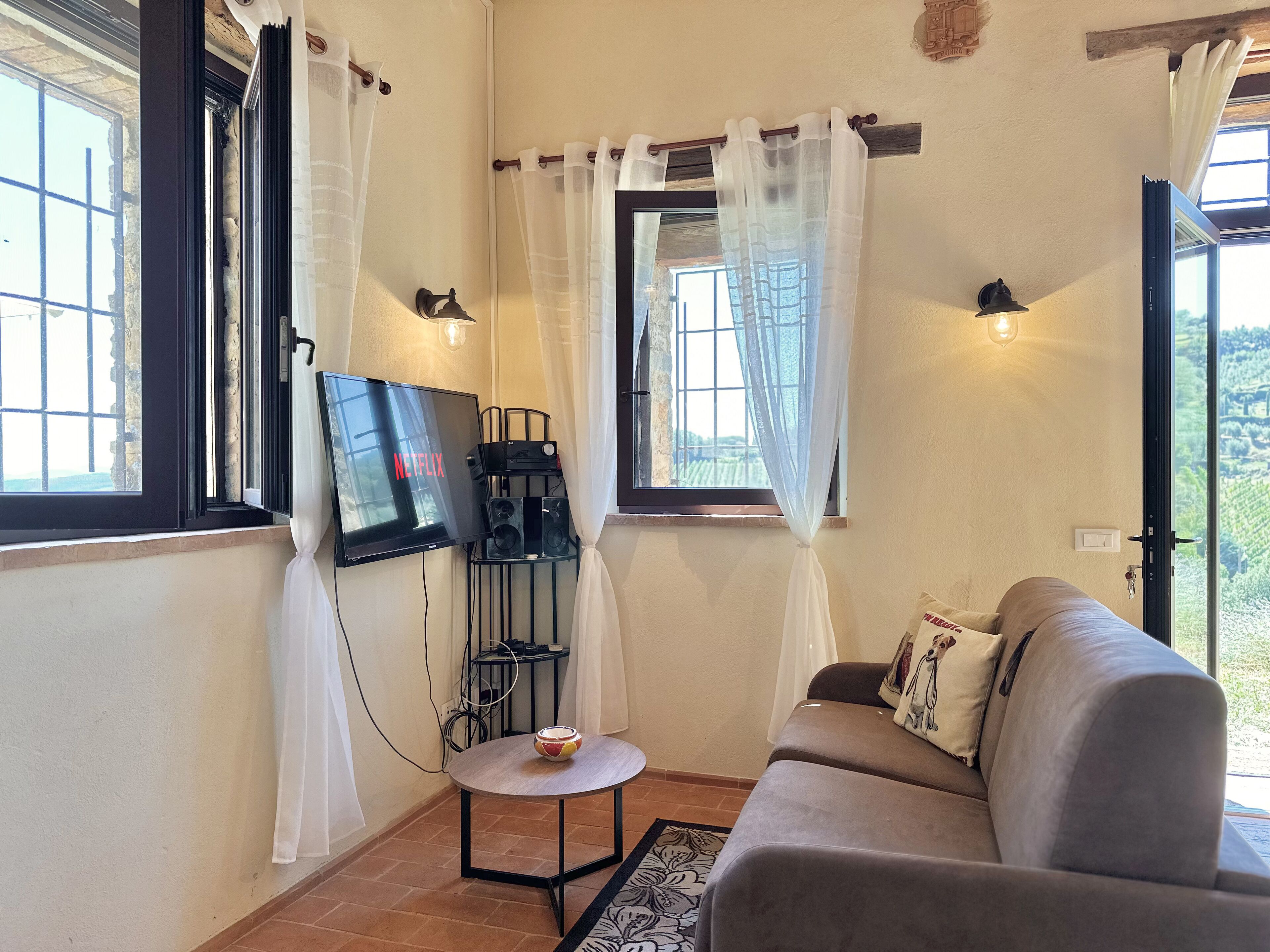 New Panoramic Loft With Garden In Montalcino - Montalcino
