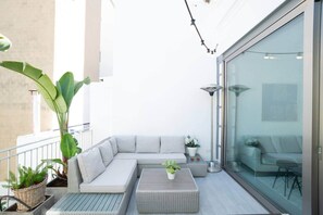 Terrace/patio - M House Loft with Terrace Close to Port, Beach and (Valencia)