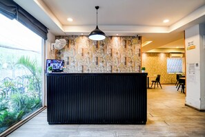 Lobby - Green Arcade By Brill Room (Kolkata)