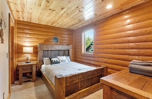 4 Schlafzimmer, Bügeleisen/Bügelbrett, kostenloses WLAN, Bettwäsche