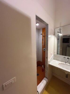 Deluxe Apartment | Bathroom - Parthenope Home (Naples)