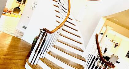 Cozy 1-bedroom with private bedroom tub and shower in a house with amenities