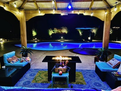 Cozy 1-bedroom with private bedroom tub and shower in a house with amenities