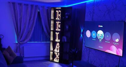 Ellas Stays - Bolton