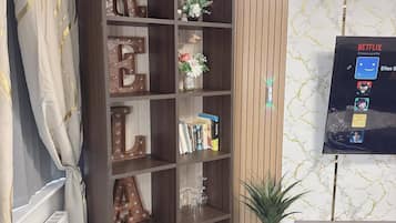 House, 3 Bedrooms, Garden View | Interior