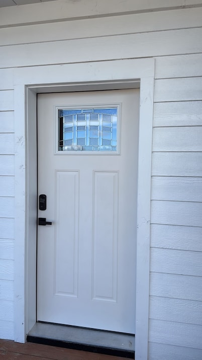 Beautiful 3-bedroom, 2.5-bath townhome in a prime Delta Junction near FtGreely