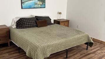 WiFi, bed sheets