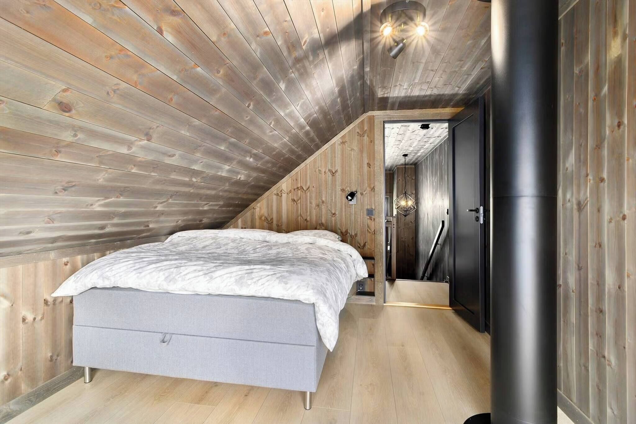 كابينة - ٤ غرف نوم - بشرفة - منظر للبحيرة | 4 عدّة غرف نوم