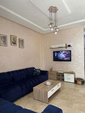 Living area - Apparently well equipped in a quiet residence (Fes)