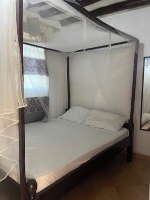 1 chambre, fer et planche à repasser, Wi-Fi