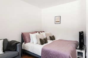 Fer et planche à repasser, Wi-Fi, draps fournis