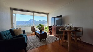 Deluxe Apartment | Living area - Oceana Suites Alto las Condes (Santiago)