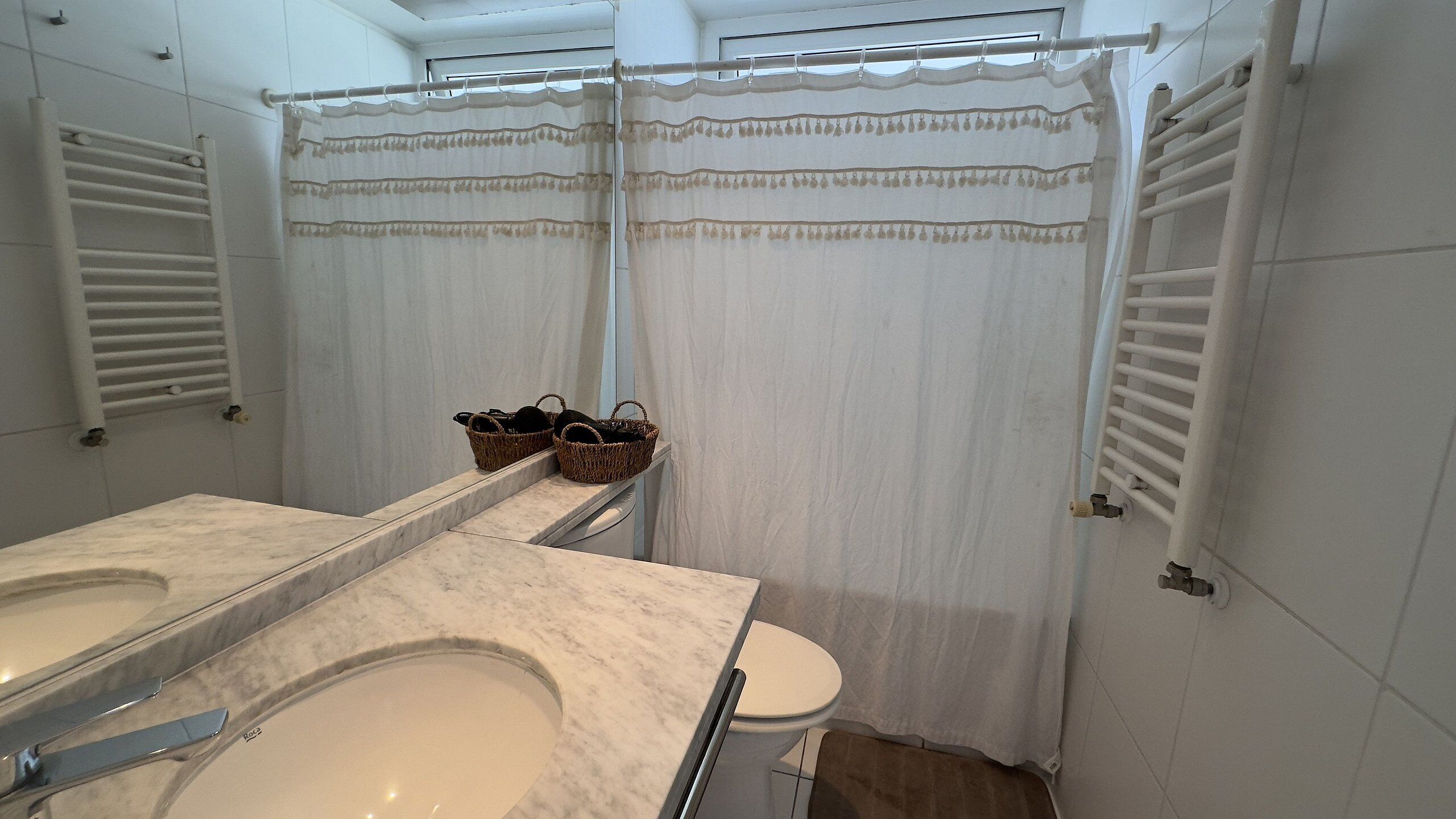 Apartment | Bathroom