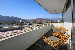 Deluxe Apartment | Property grounds - Oceana Suites Alto las Condes (Santiago)