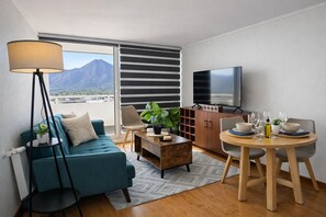 Apartment | Living area - Oceana Suites Alto las Condes (Santiago)