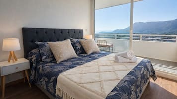 Deluxe Apartment | Free WiFi