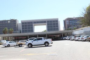 Apartemen Standar | Halaman properti