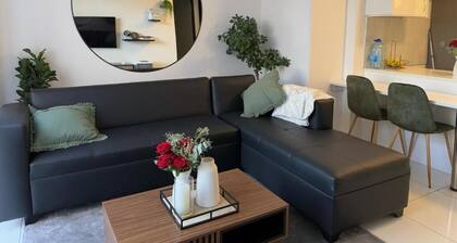 77 on Independence Apartments