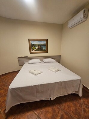 Chalet Deluxe | Minibar, bureau, espace de travail pour ordinateurs portables