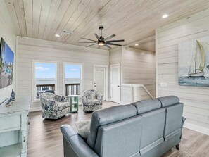 Smart TV - Bliss On The Bay (Rockport)