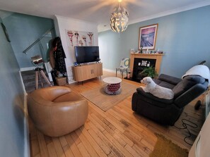 Living room - Room-kings Room to Enjoy the Stars (Lusk)