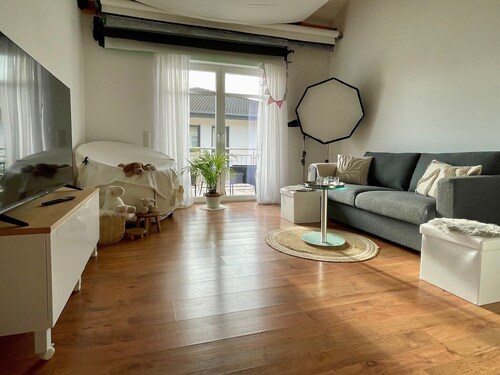 Studio-Apartment - Ihr Zuhause auf Zeit in einem Fotostudio!