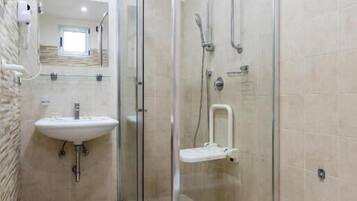 Chambre Supérieure | Salle de bain