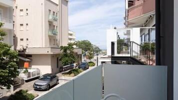 Deluxe Double Room, Balcony, Sea View | Outdoor dining