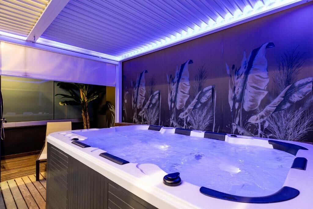 Deluxe-Suite, Balkon, Meerblick | Innenbereich