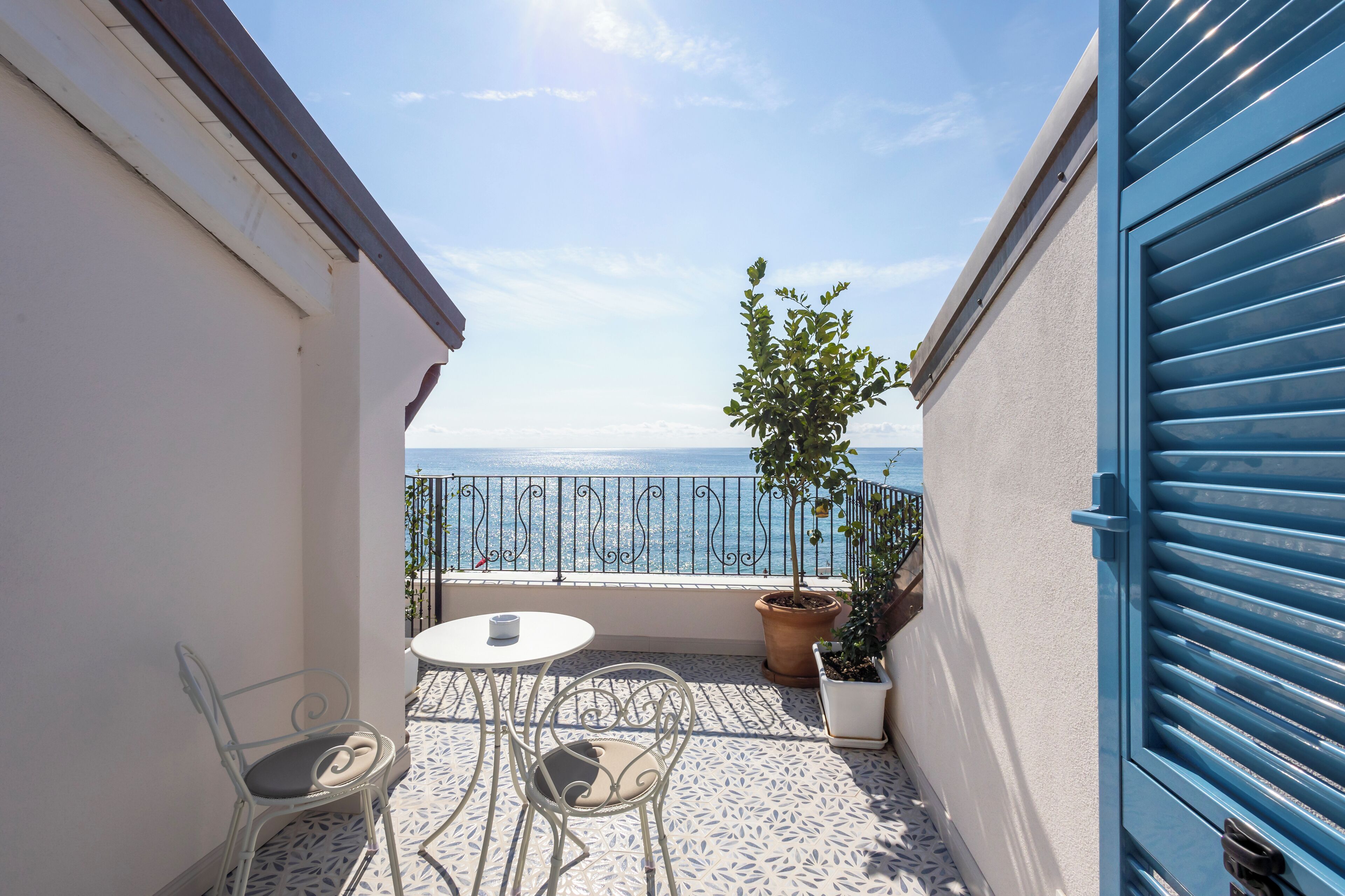 Panoramic Studio, Balcony, Sea View (Brezza) | Terrace/patio