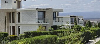 Lake Elementaita Flamingo Bay